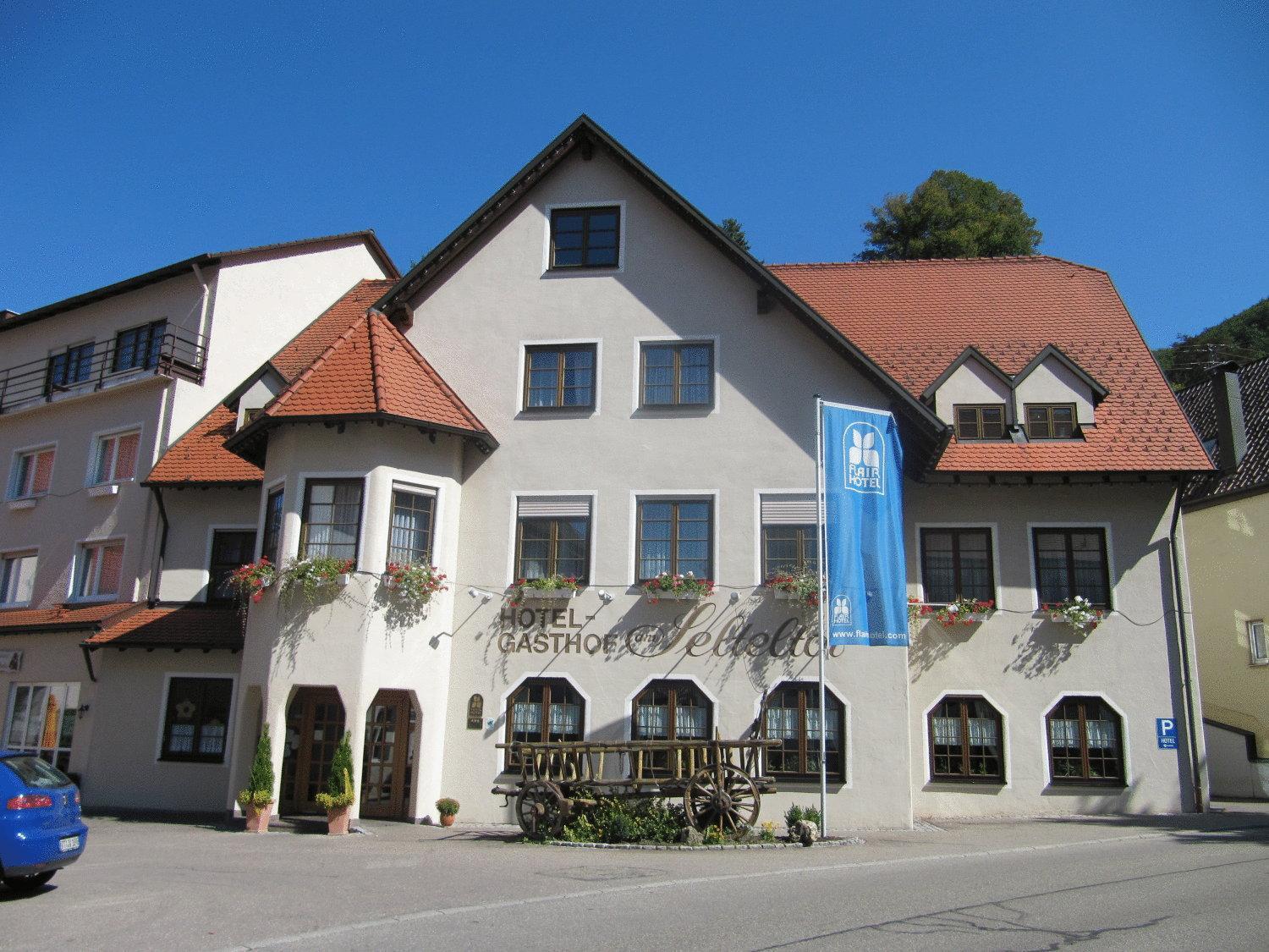 Hotel Gasthof Am Selteltor Wiesensteig Exteriör bild