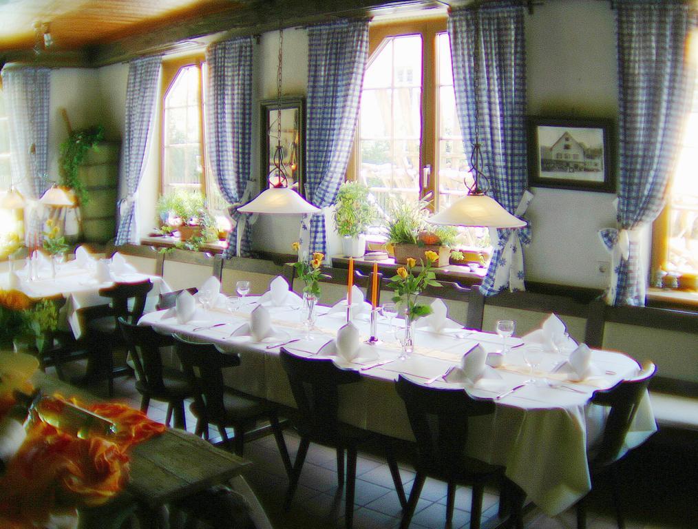 Hotel Gasthof Am Selteltor Wiesensteig Exteriör bild