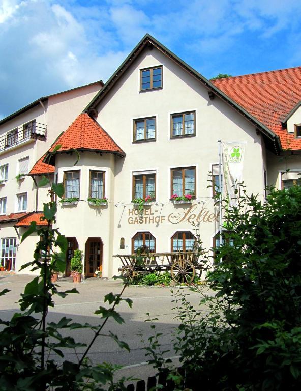 Hotel Gasthof Am Selteltor Wiesensteig Exteriör bild